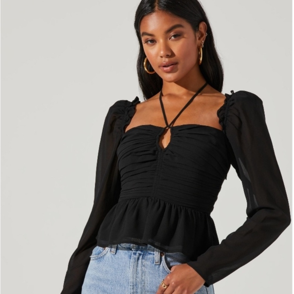 ASTR the label Toni Ruched Top